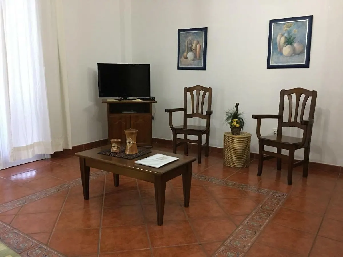 Apartment Apartamentos Los Verodes Frontera Spanien